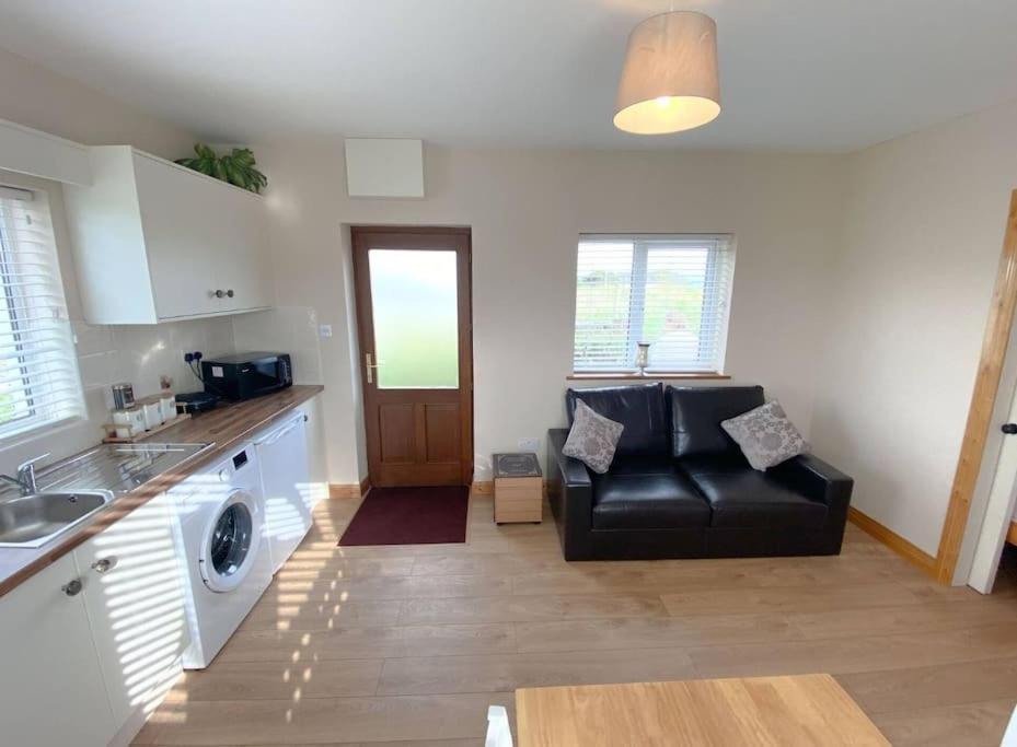 Overlooking Achill Apartment *
